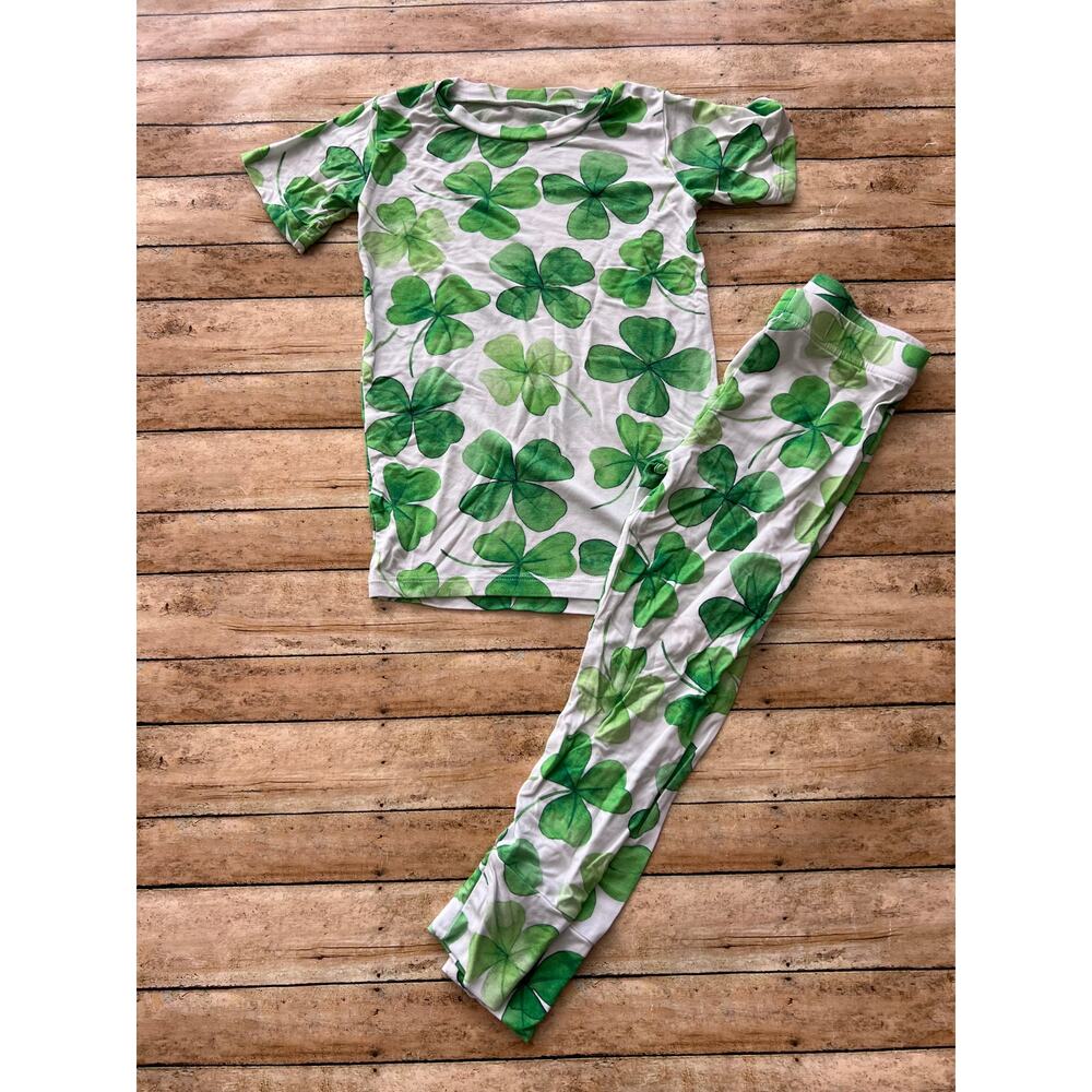 Bums & Roses Happy Go Lucky Clover Bamboo Pajama Set 4T